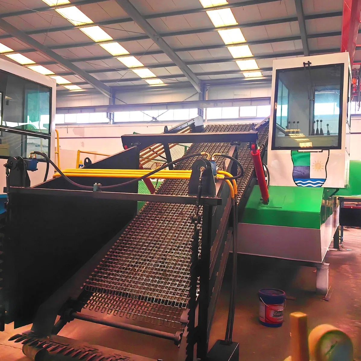 River Garbage Dredging and Salvaging Equipment