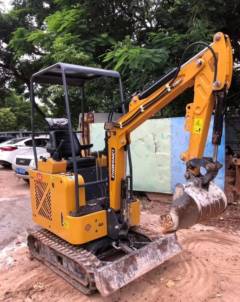 Advanced GPS Grade Control System for 30 Ton Excavation