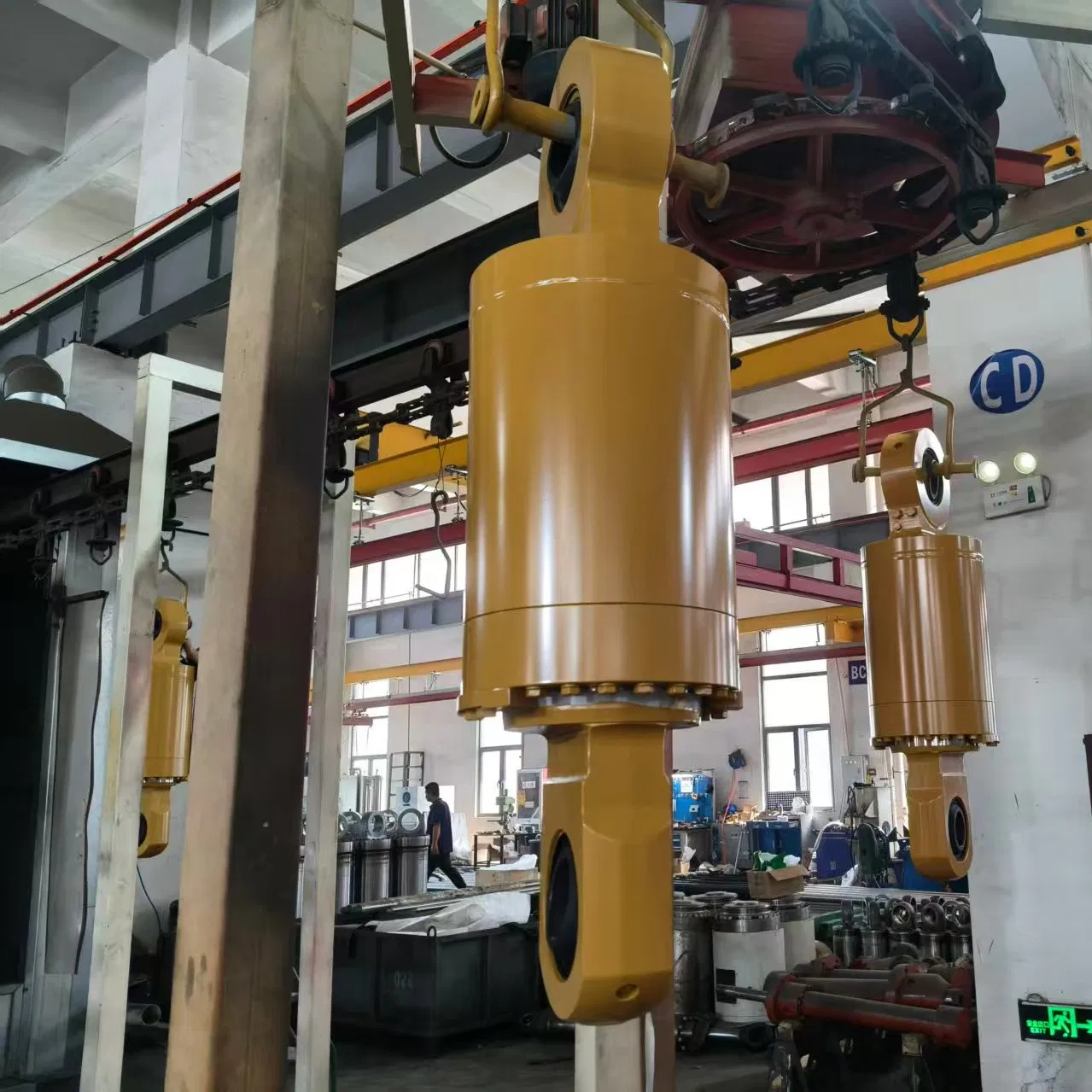 Aftermark Replacement Double Acting Rear Suspension Nitrogen Cylinder Hydraulic Cylinder for Cat777 Mining Dump Truck