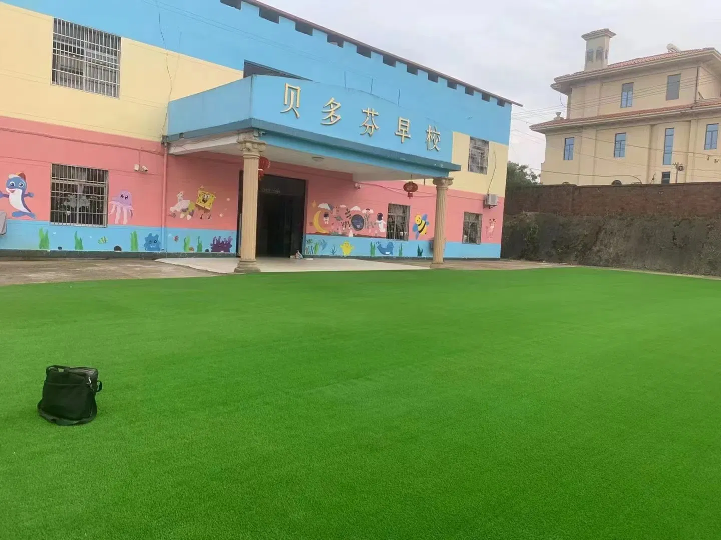 Cement Base Monofilament Lw Plastic Woven Bags Pile Height Faux Turf Landscaping