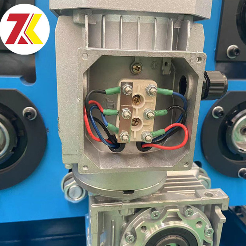 The Latest Glazed Tile Forming Machine Equipment for Widely Used in Villa Roof Urban Flat Slope Tourist Scenic Area Construction