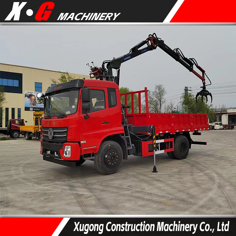 Heavy-Duty Log Loader with Durable Forest Trailer System