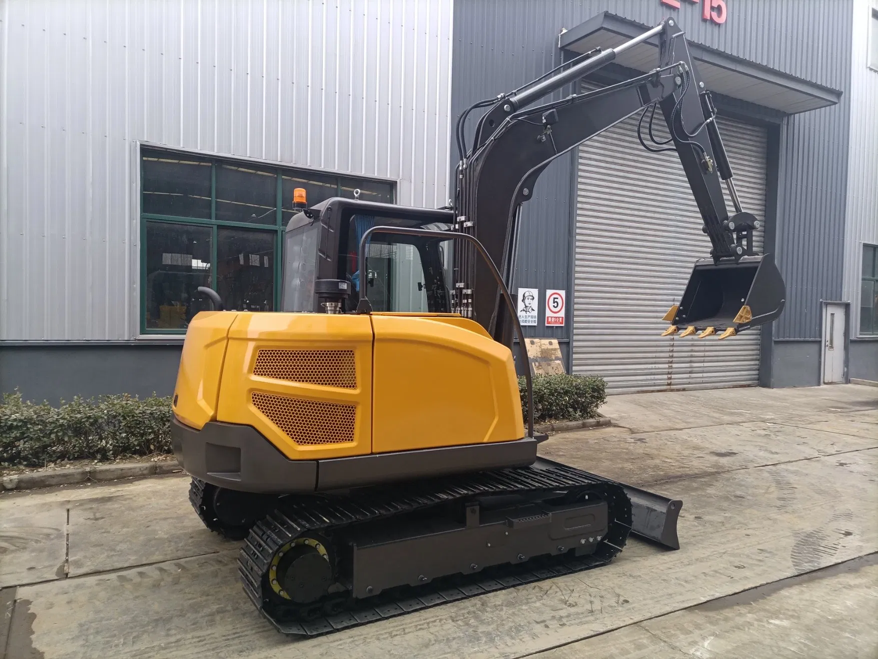 6.5 Ton Small Excavator, High-Power Hydraulic System &amp; Strong Digging Force, Heavy-Duty Application