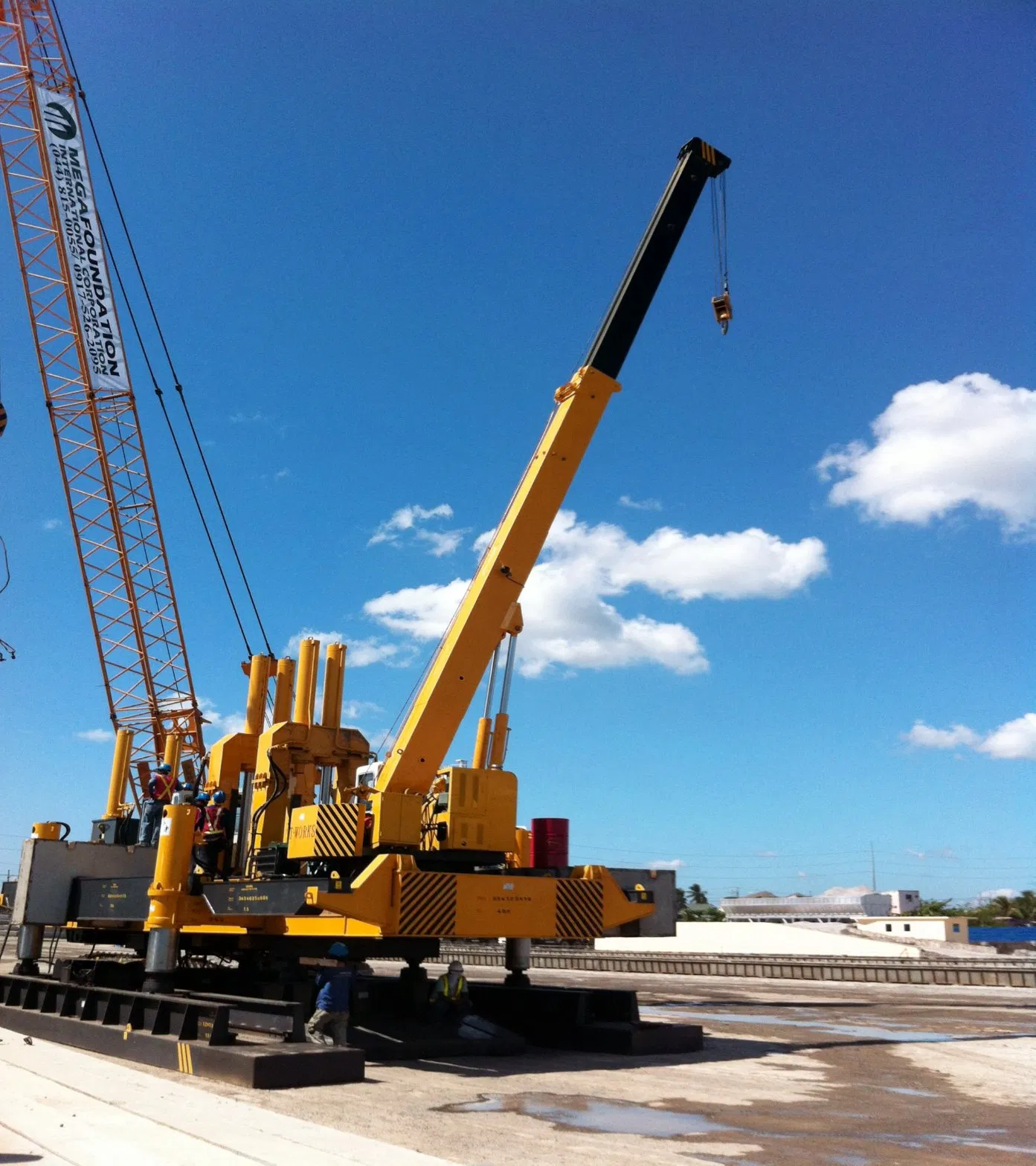 Compact Mini Piling Equipment for Efficient Construction Projects