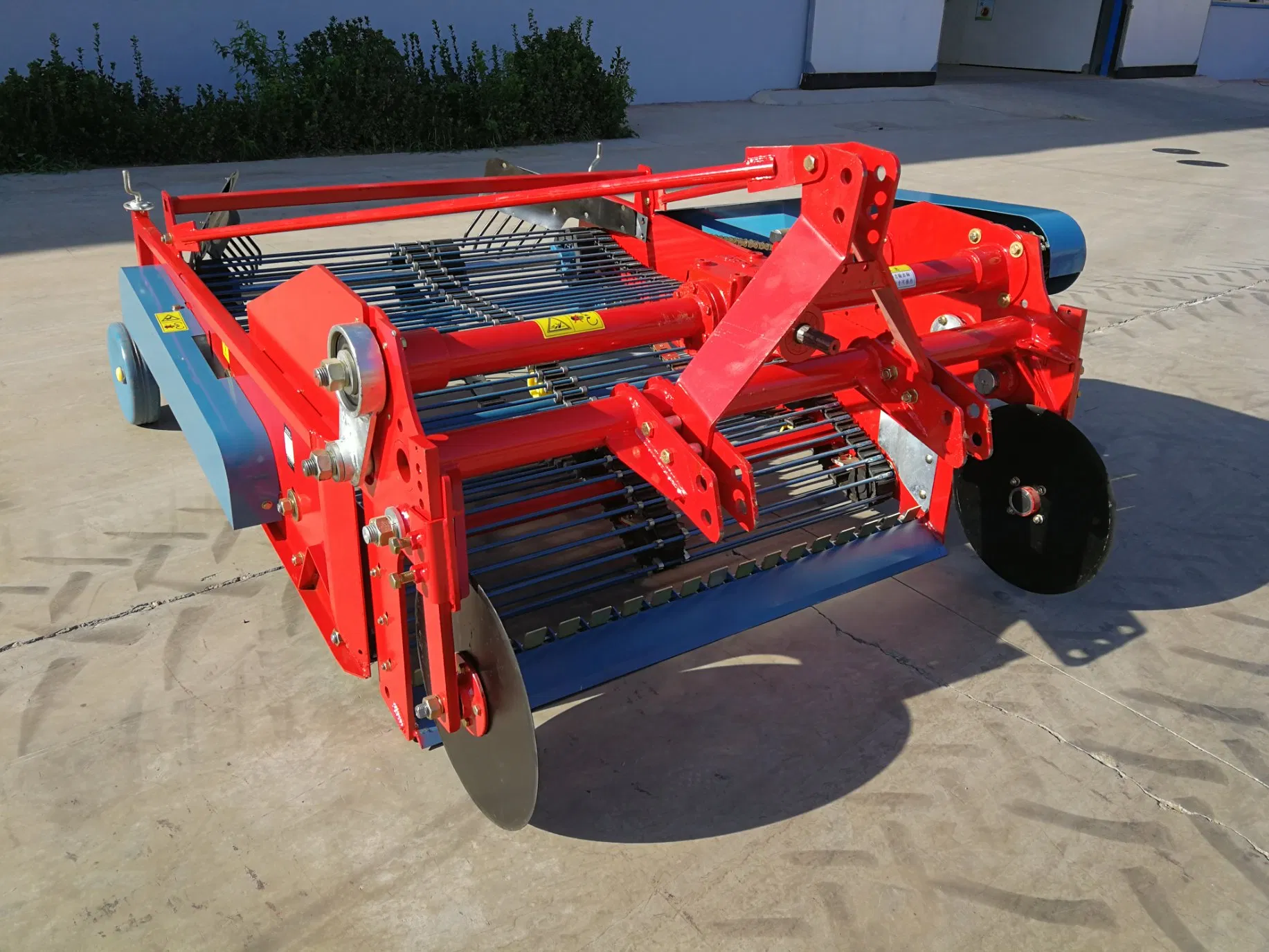 Professional Potato Harvester Tractor Mounted Factory Direct Supply Farm Machinery Suitable for Large Scale Farm Digger