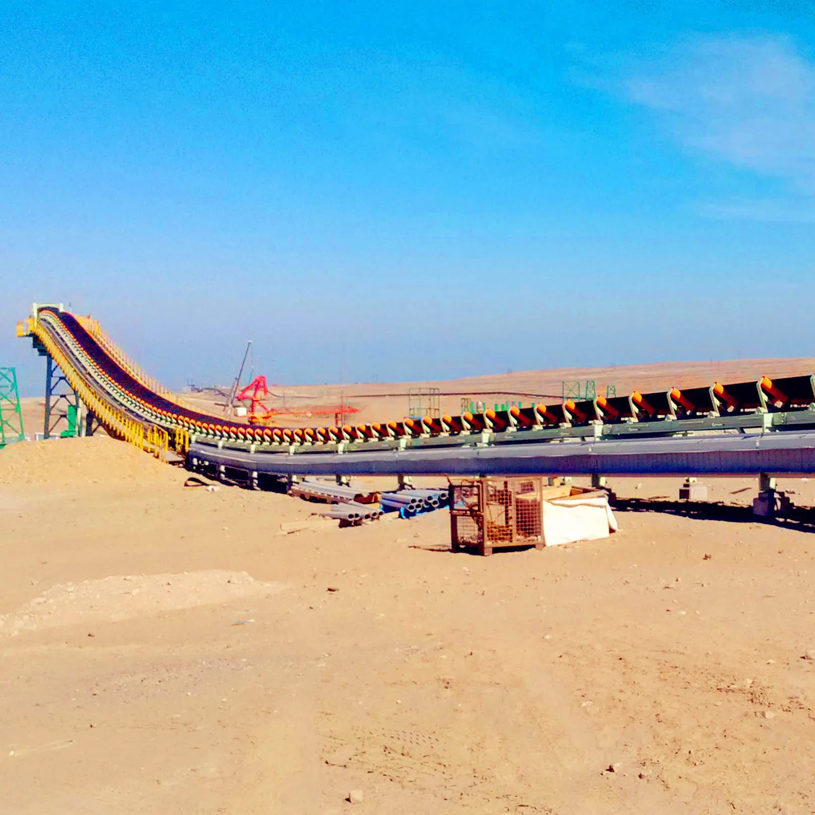 Heavy Duty Industrial Belt Conveyor System for Port, Mining, Coal, Cement, Steel, Grain, Chip, Power Plant Material Handling