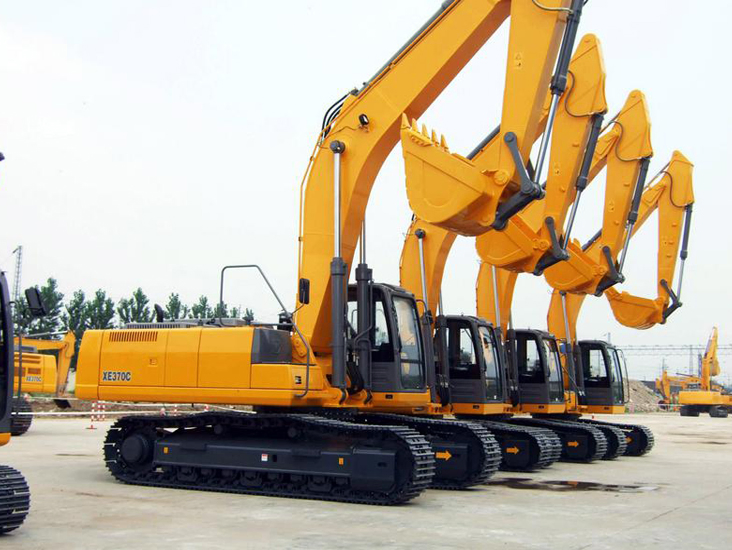 High Performance 33 Ton Earth-Moving Excavator Track Xe335c Mounted Hydraulic System