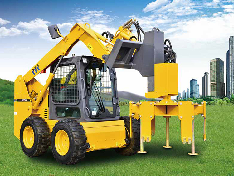Xc750K Wheel Skid Steer Loader 1000kg Strong Hydraulic System for Earthmoving Utility Projects