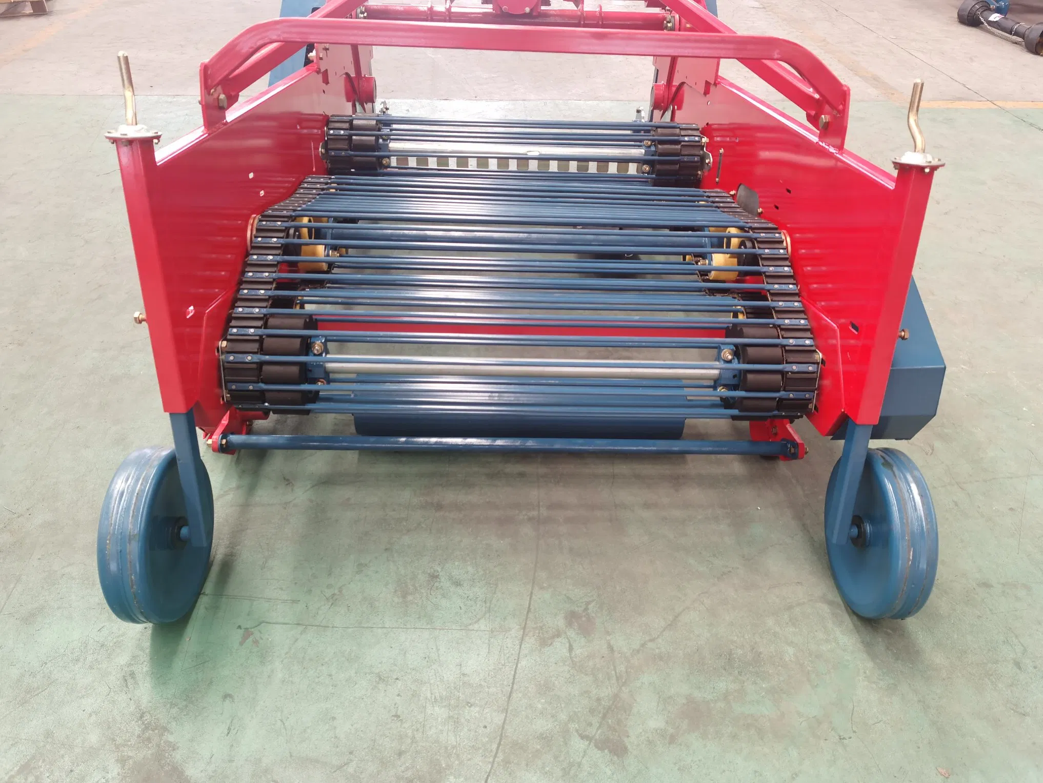 Agricultural Machinery Reliable Potato Harvesting Machinery for Year Round Farm Use Potato Harvesting for Tractor Wholesales Vegetable Digger