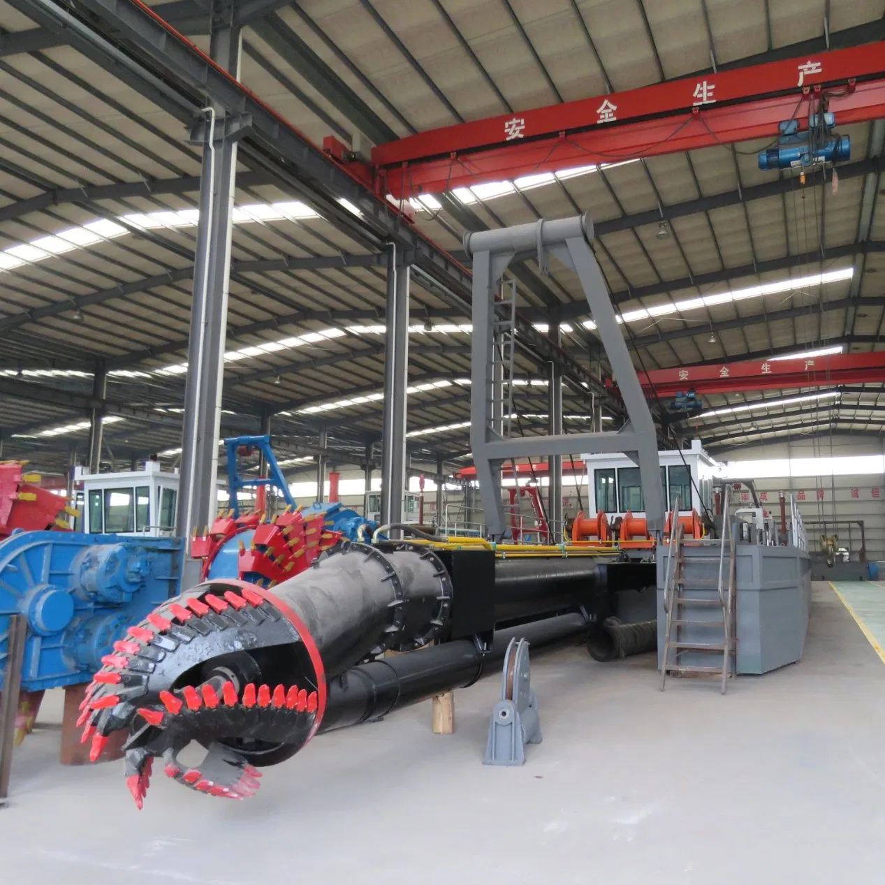 Large Dredging Equipment Runs Smoothly