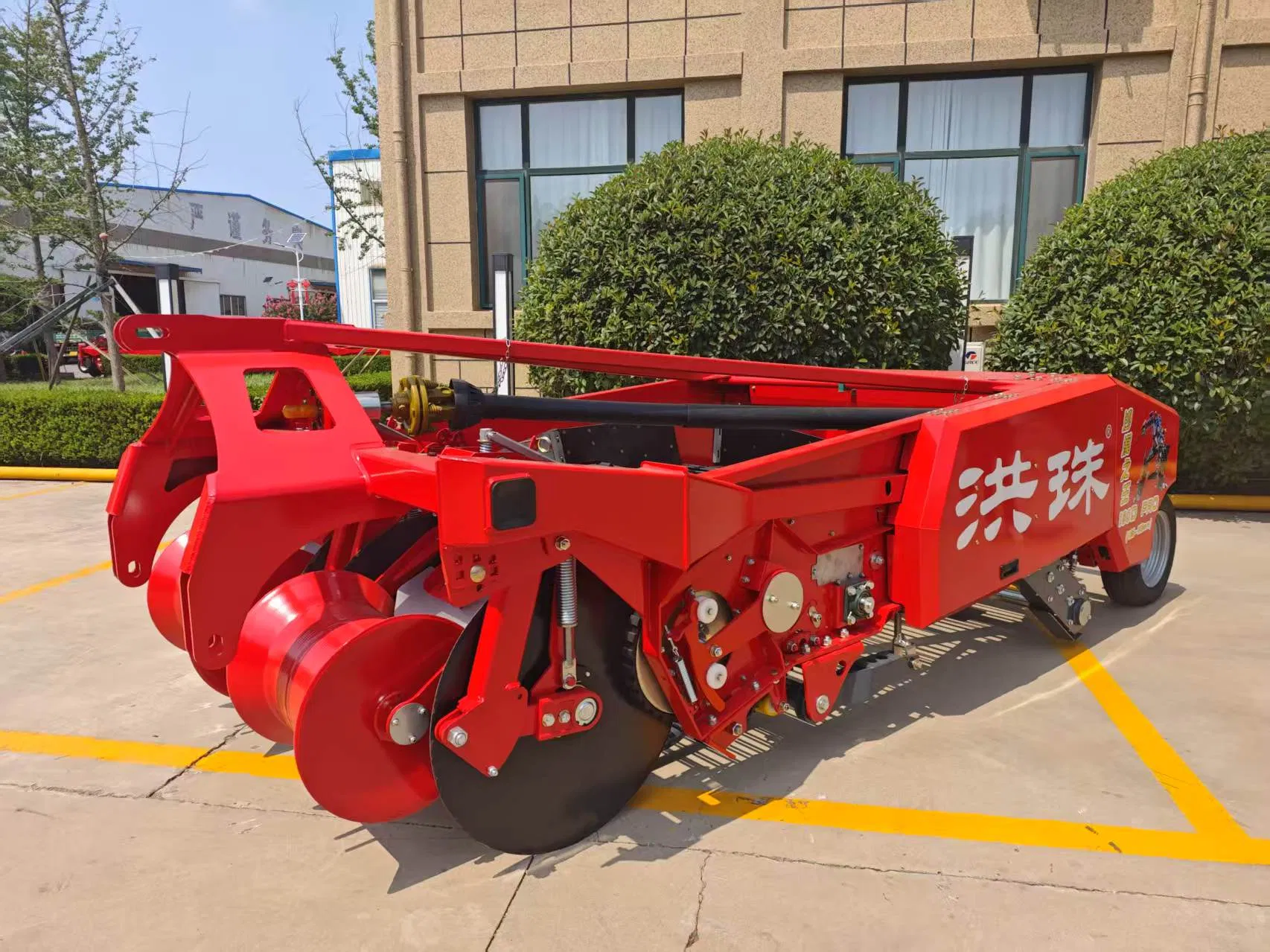 Hot Sales Potato Harvester 4 Rows Agricultural Machinery Just in Time Delivery OEM Customization Cassava Onion Digger