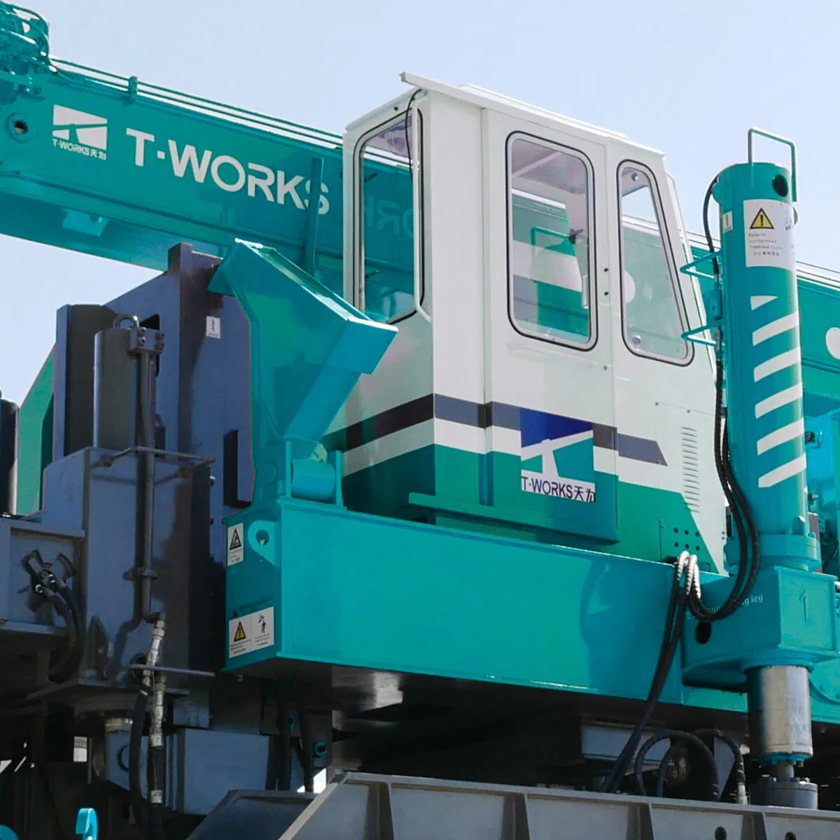 Automated Concrete Pile Driver: Reliable Solutions for Highway Construction