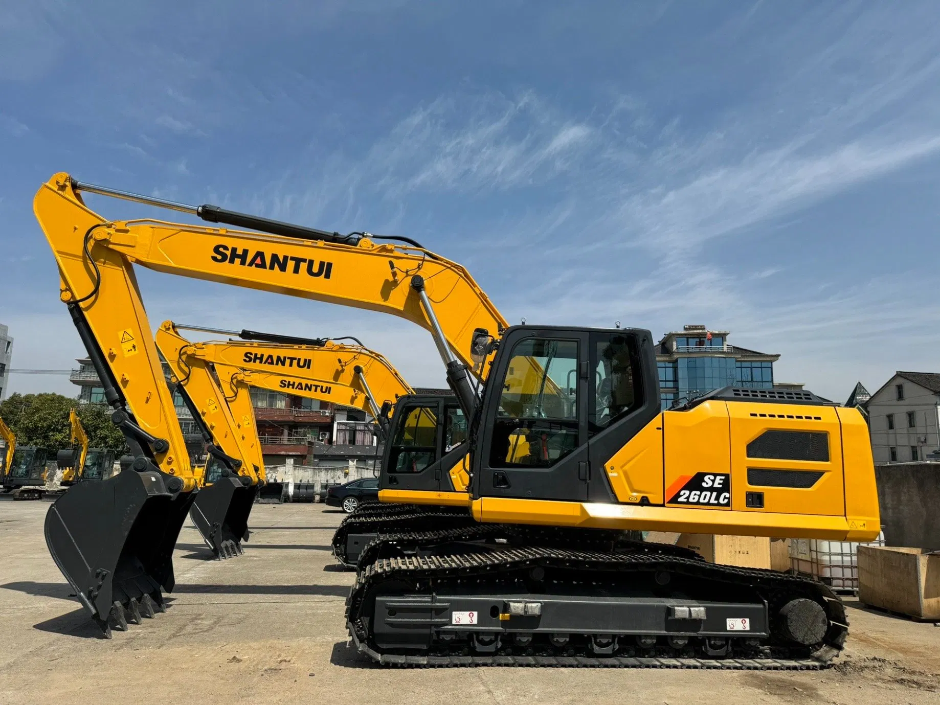 Experience Unmatched Stability with The Se215-10w's Hydrostatic System