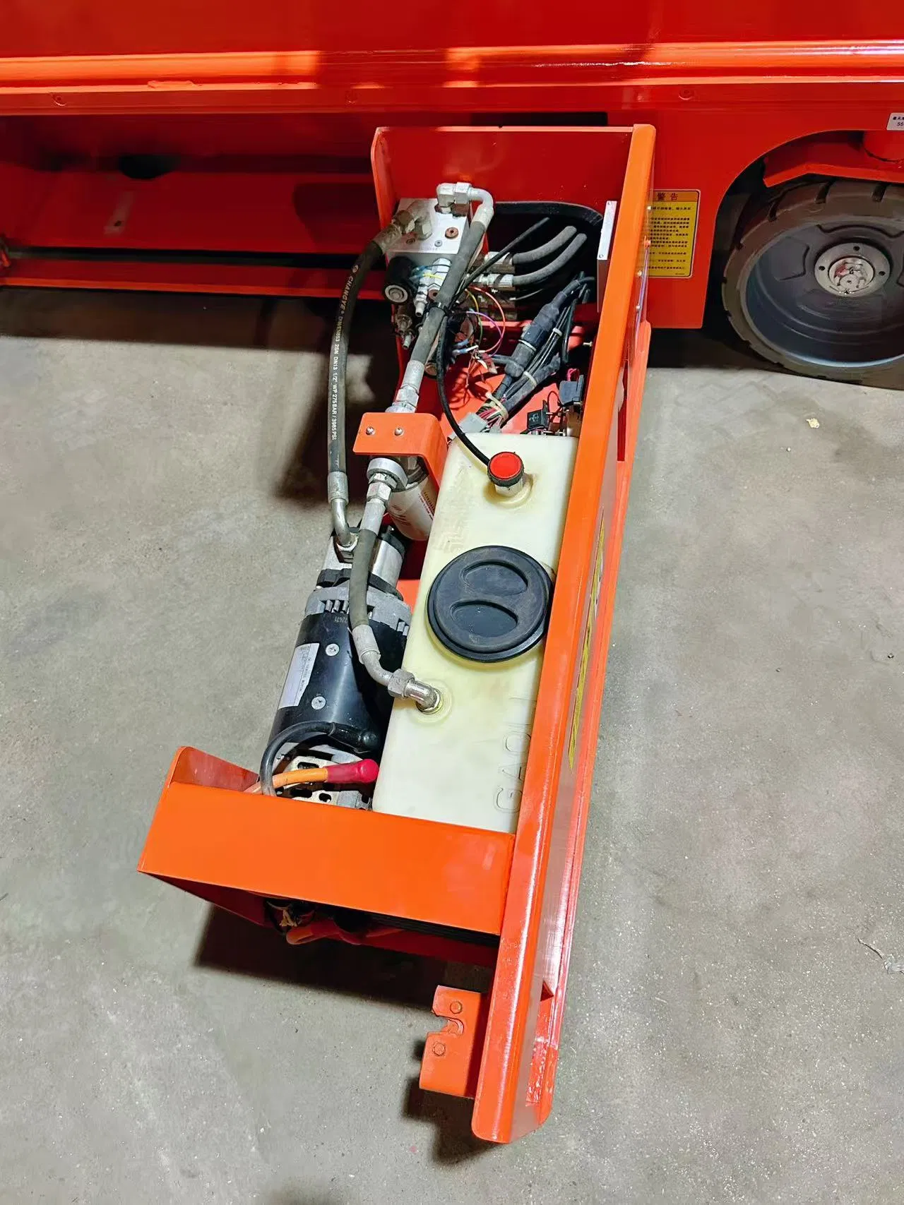 Heavy-Load 4-Wheel Refurbished Hydraulic-Driven Scissor Equipment