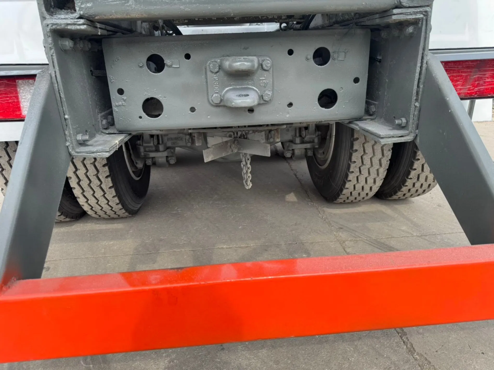 Hot-Selling Construction Machinery 300-400HP for Infrastructure Works