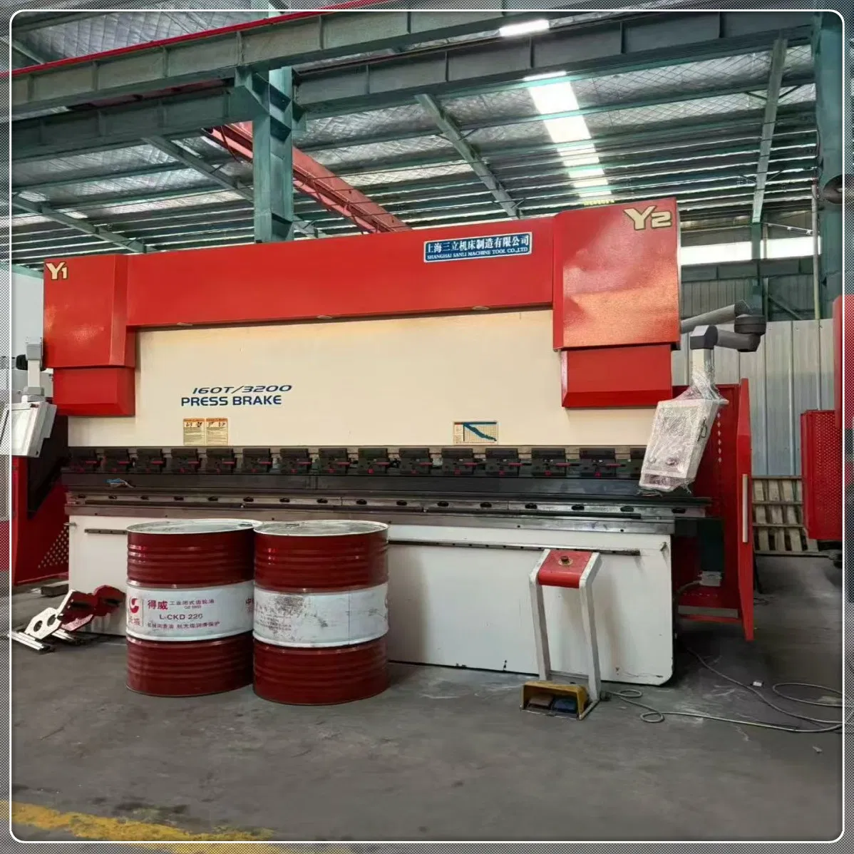 Used Hydraulic Press Brake Hydraulic Press Brake Machine CNC Bending Machine