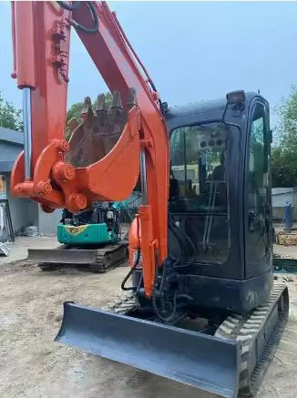 Used Mini Excavator Premium Heavy Equipment Used Digger Original Paint Excavator Hitachi Zx30 Engineering Construction Machinery