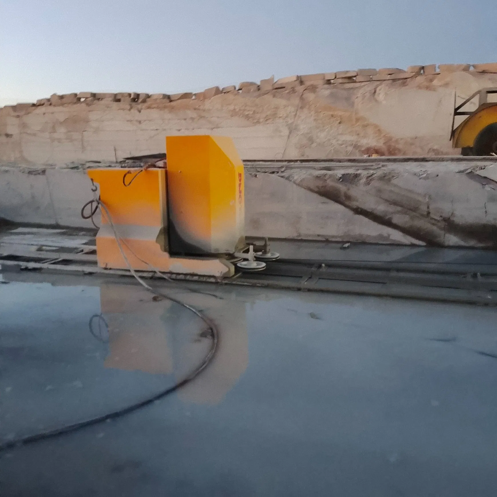 Diamond Wire Saw Machine Granite Marble Block Quarry Stone Cutting Machine