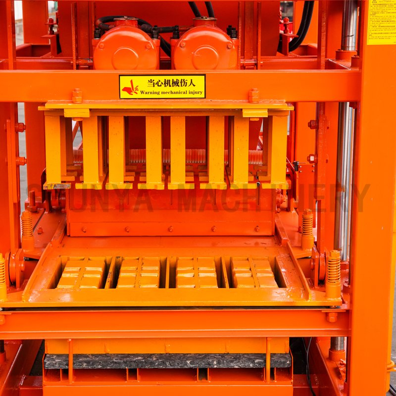 Qt4-26 Cost-Effective Automatic Concrete Building Construction Hollow Solid Brick Paving Block Machine