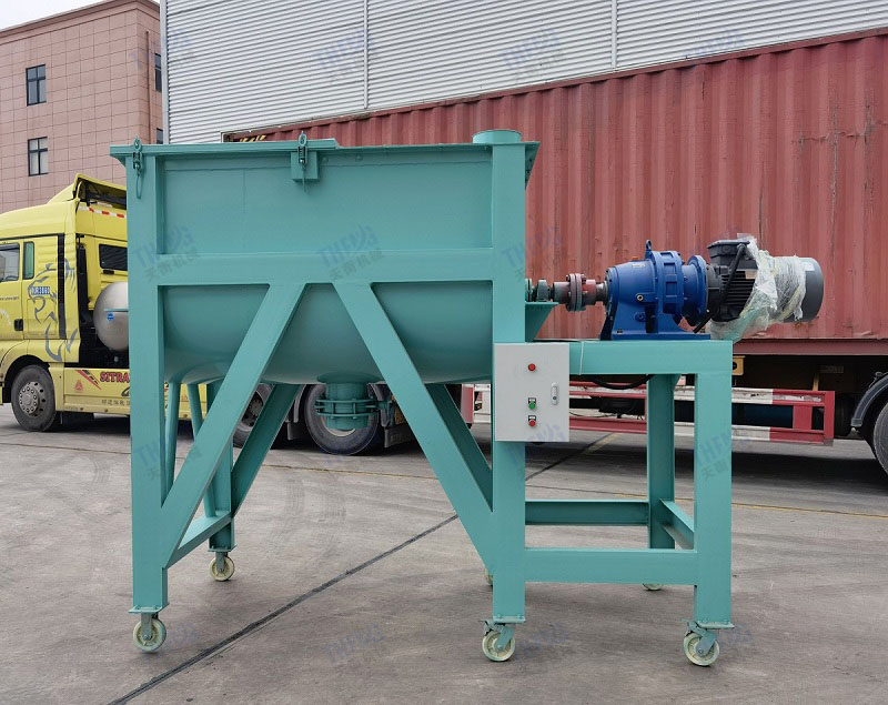 Excellent Performance of Farm Cattle Pig and Chicken Animal Feed Mixing Equipment