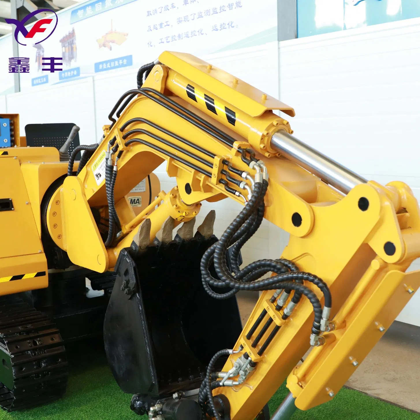 Electric Driven Crawler Standard Bucket Capacity Hydraulic Excavator Used for Underground Mining Roadway Excavation or Leveling Equipment