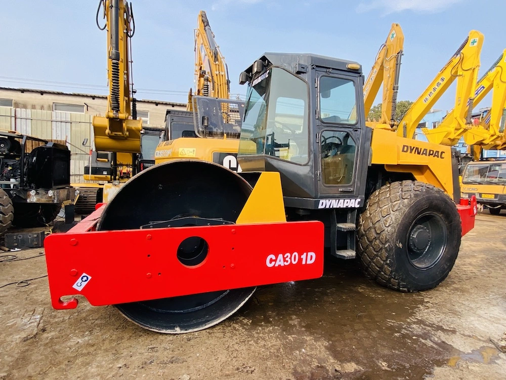 Original Used Dynapac Ca30d Road Roller Construction Equipment Second Hand Ca25D/Ca30d for Sale