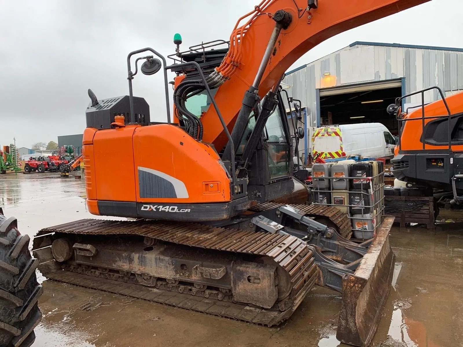 Cost Effective Hydraulic Dx140 14ton Wheel Loader Heavy Duty Earth Moving Equipment for Construction Site Works