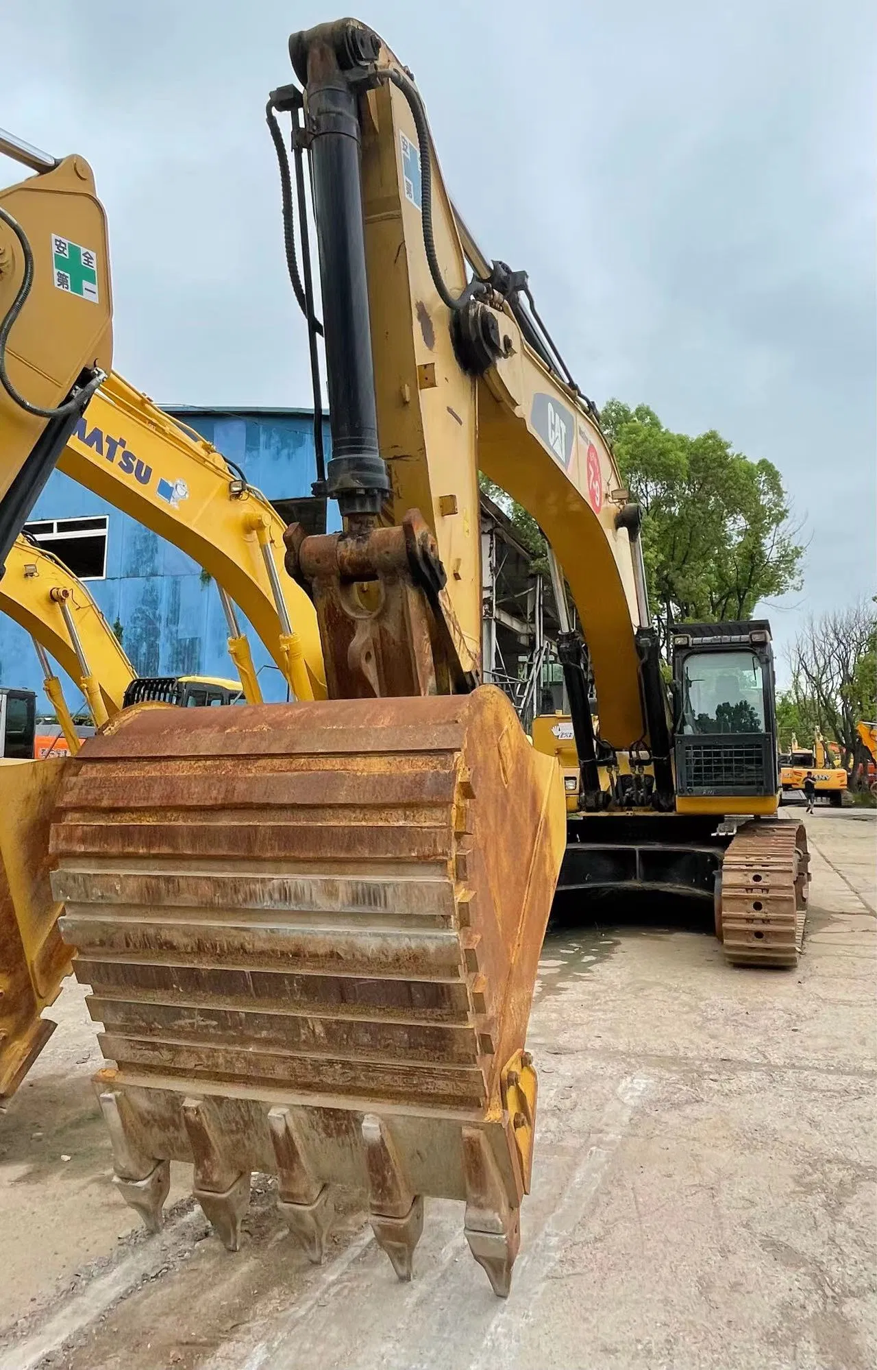 49 Ton Cat 349 Caterpillar 349d Used Excavator and Engineering Machinery Large Digger