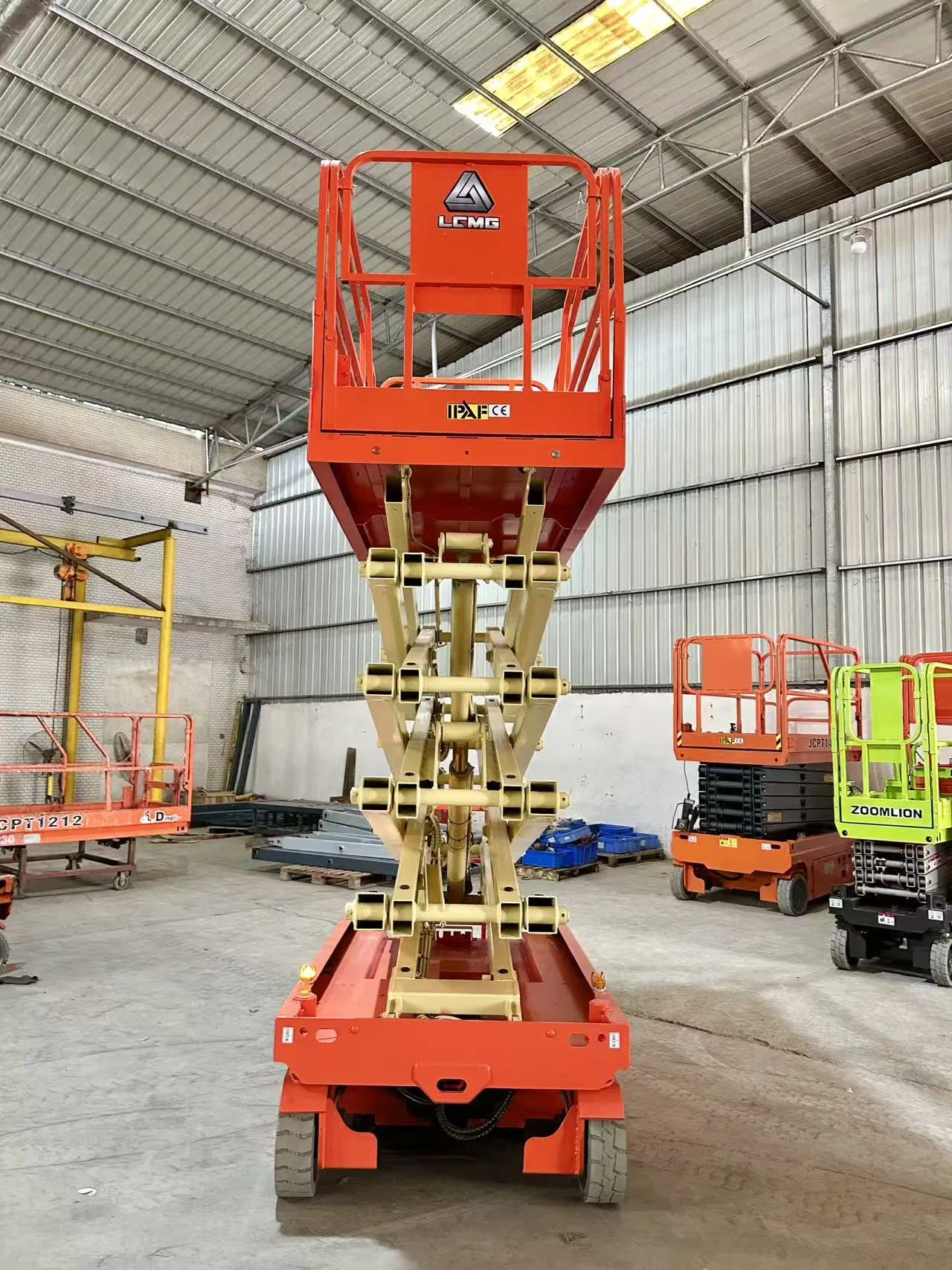 Heavy-Load Four Wheel Hydraulic Scissor Equipment