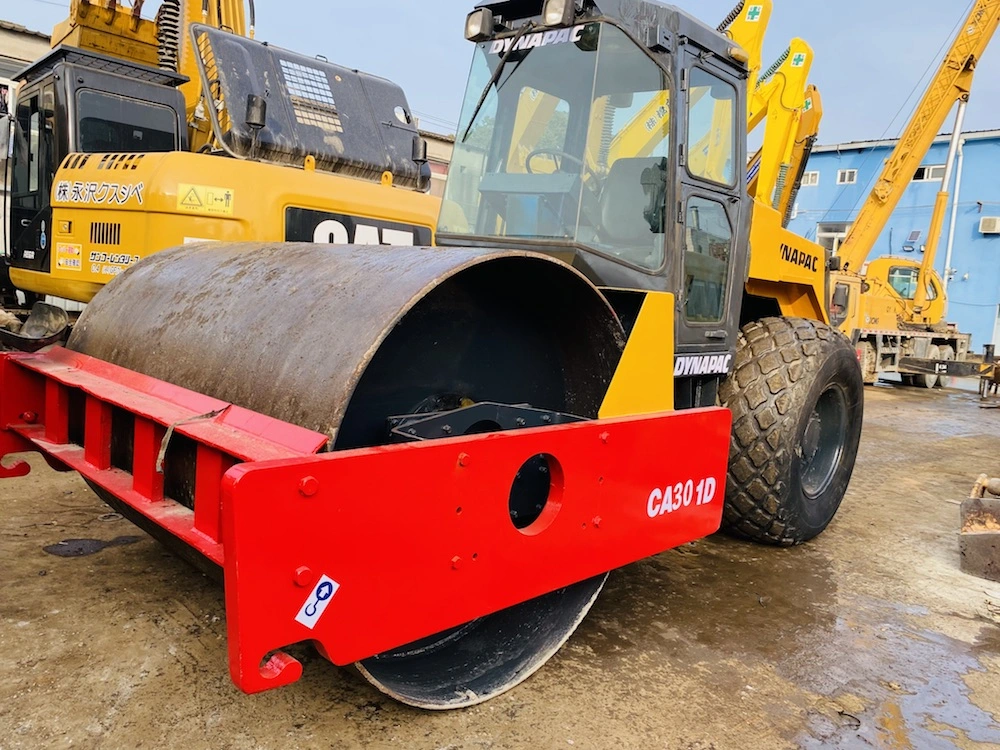 Original Used Dynapac Ca30d Road Roller Construction Equipment Second Hand Ca25D/Ca30d for Sale