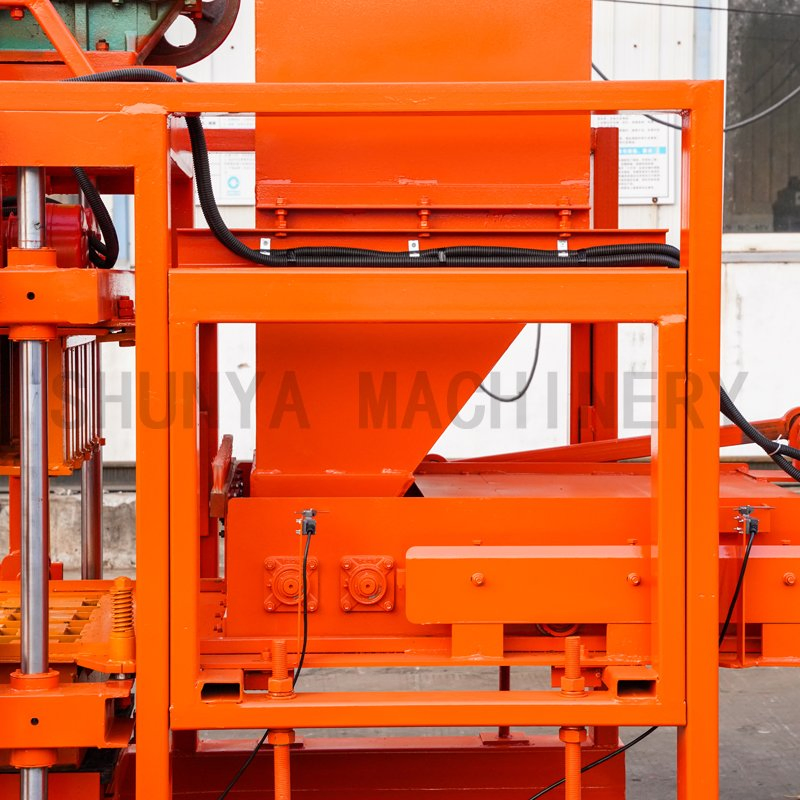 Qt4-26 Cost-Effective Automatic Concrete Building Construction Hollow Solid Brick Paving Block Machine