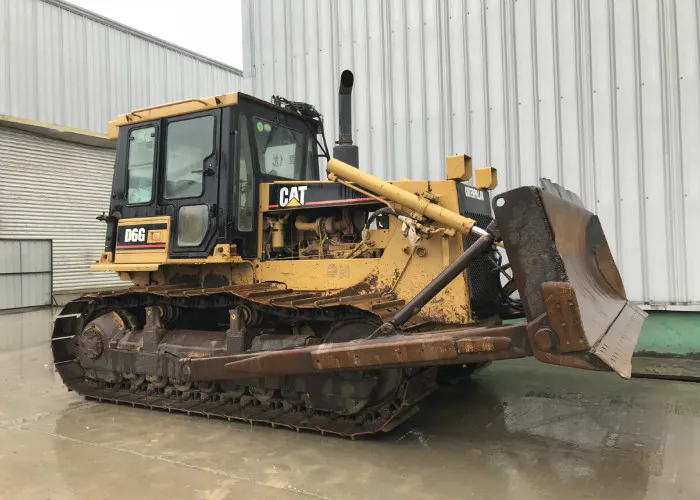 CAT D6G Bulldozer View 2