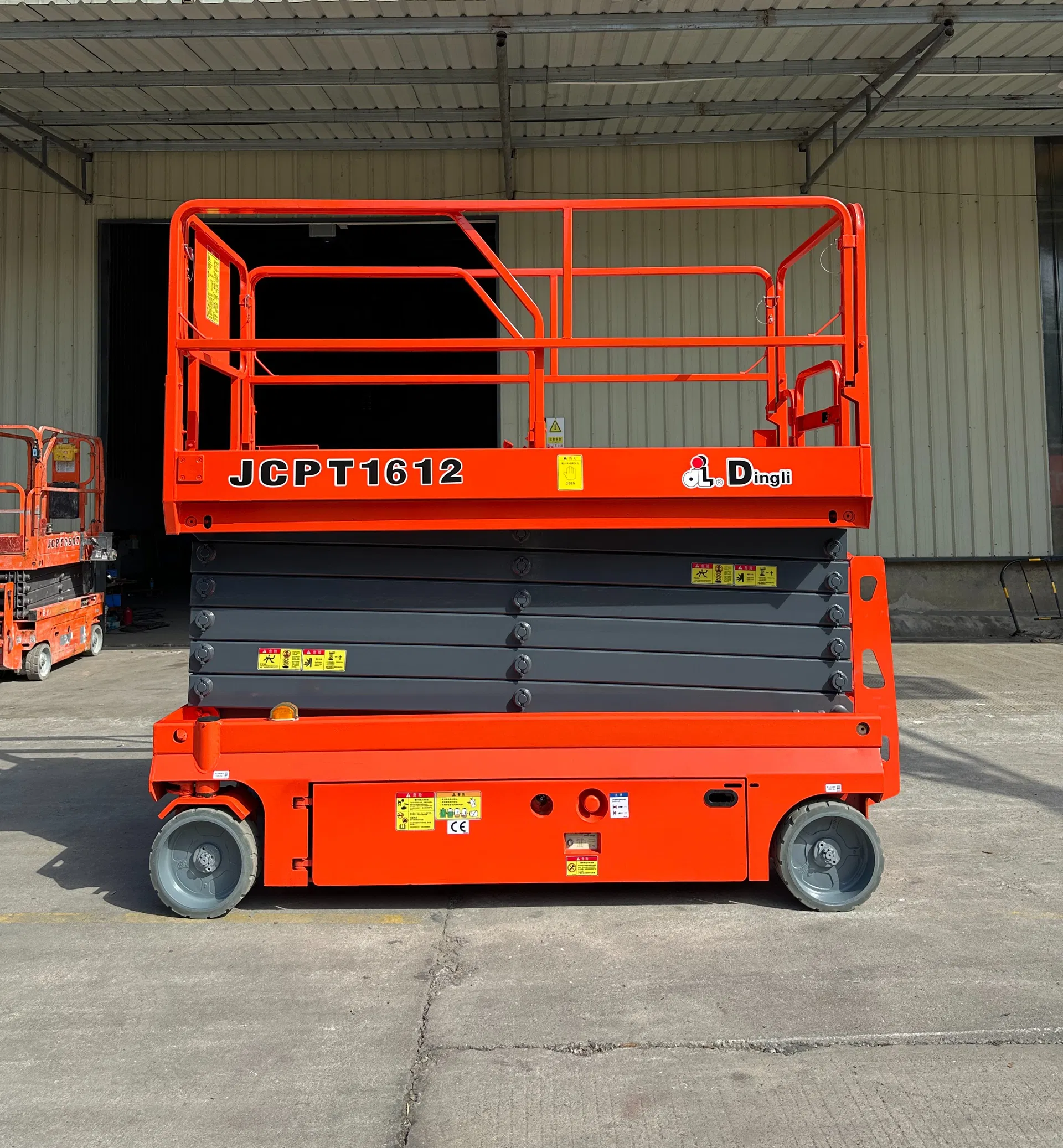 Scissor-Type Aerial Working Platform Details