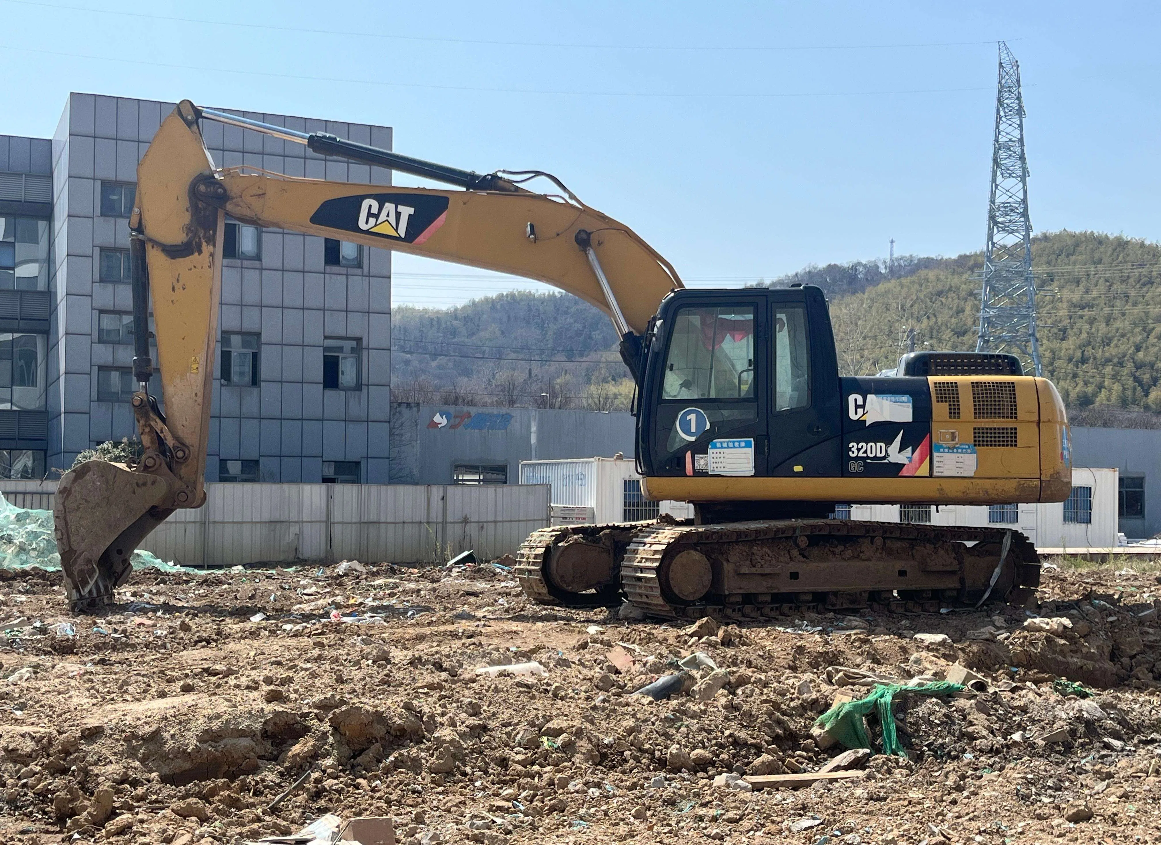 20t Municipal 25 Ton Crawler Excavator Secondhand Heavy Equipment