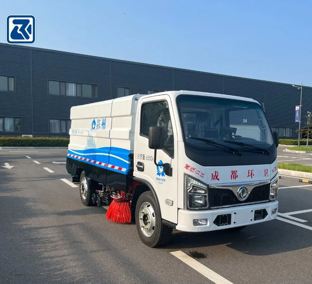 7 Ton Electric Road Sweeper Truck Engineering Construction Machinery New and Used