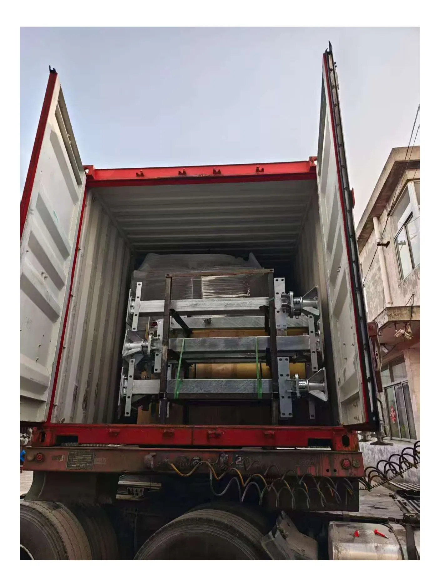Steel Pallet Packing