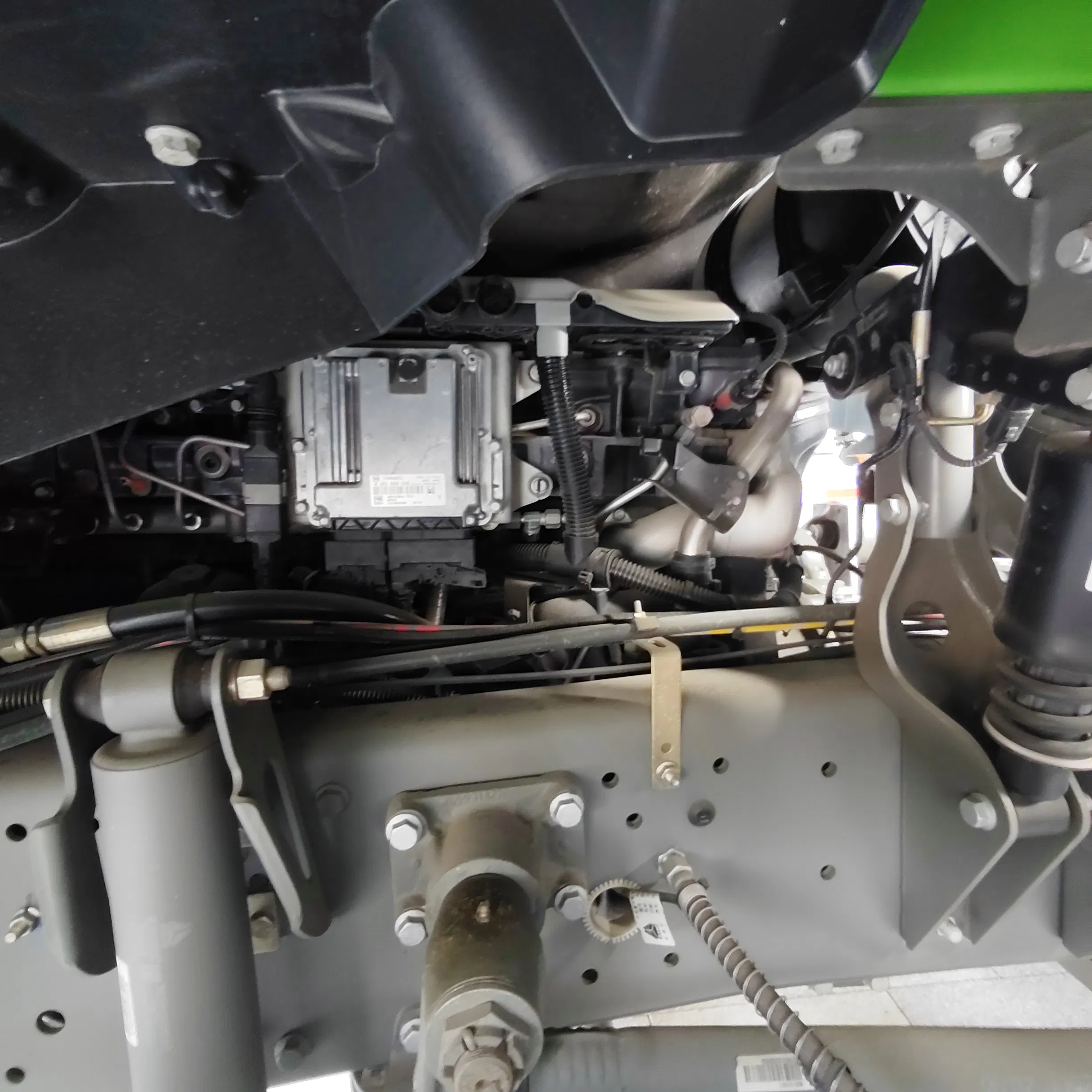 Affordable Used Sinotruk Mining Haulage Machinery for Heavy Duty Tasks