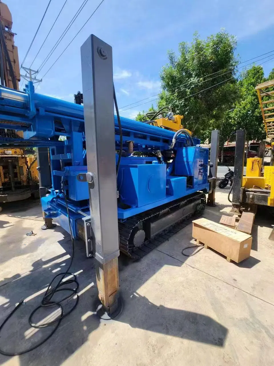 High-Performance Tracked Water Well Drilling Equipment for Excavation