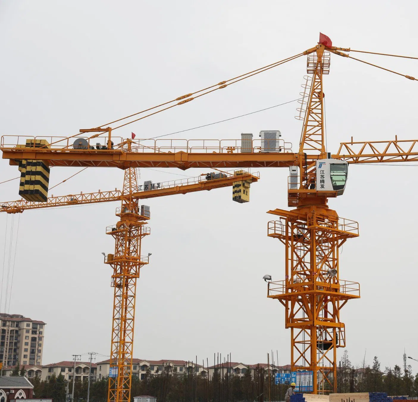 Second Hand Building Machine Equipment Used Heavy Tower Crane Construction Machinery Price