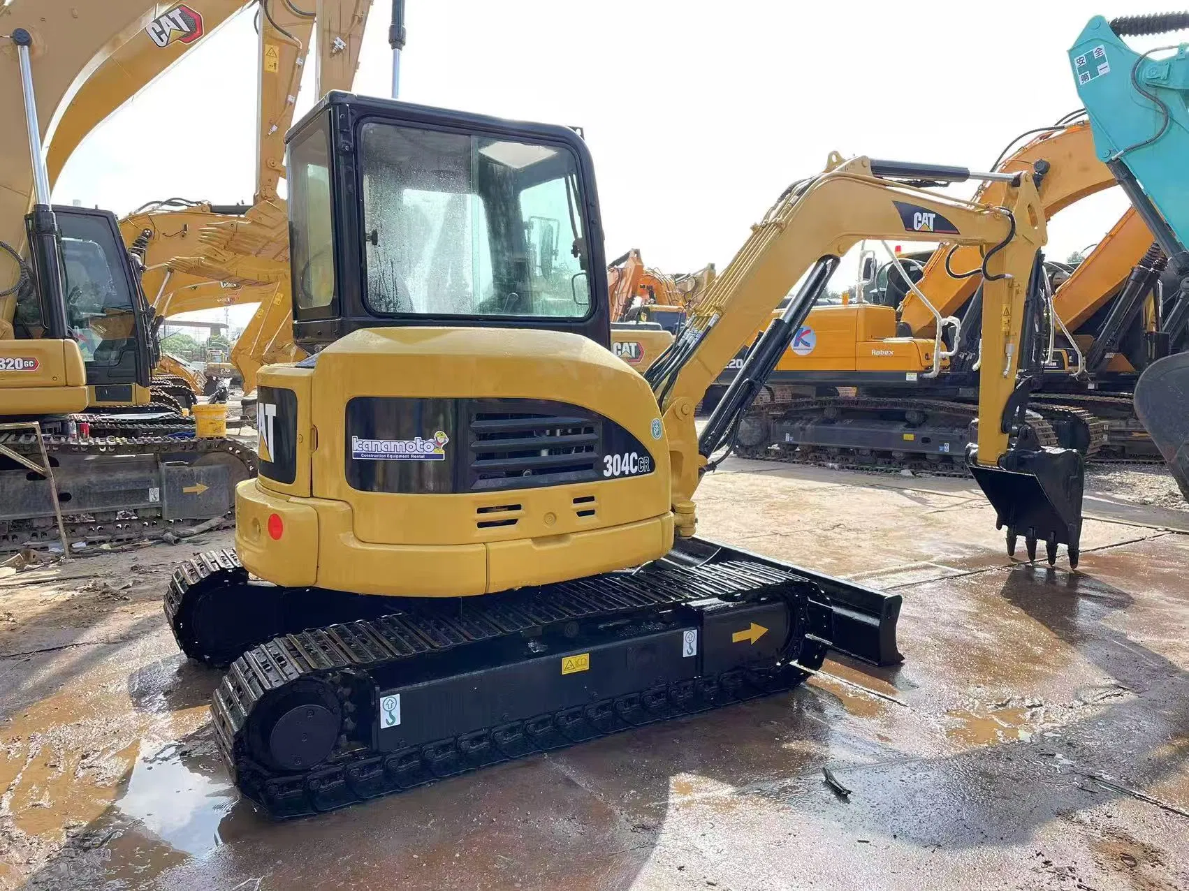 CAT304C View 4