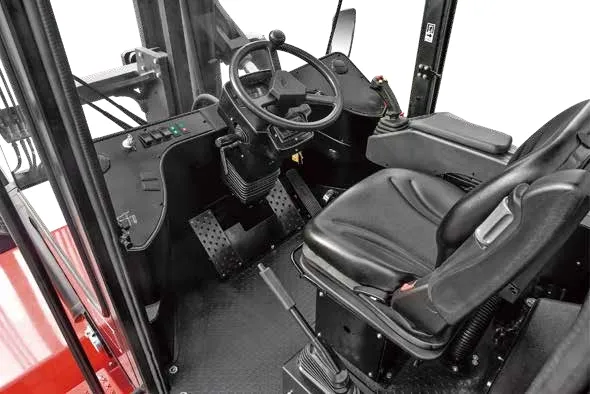 Heavy Equipment Transport Forklift