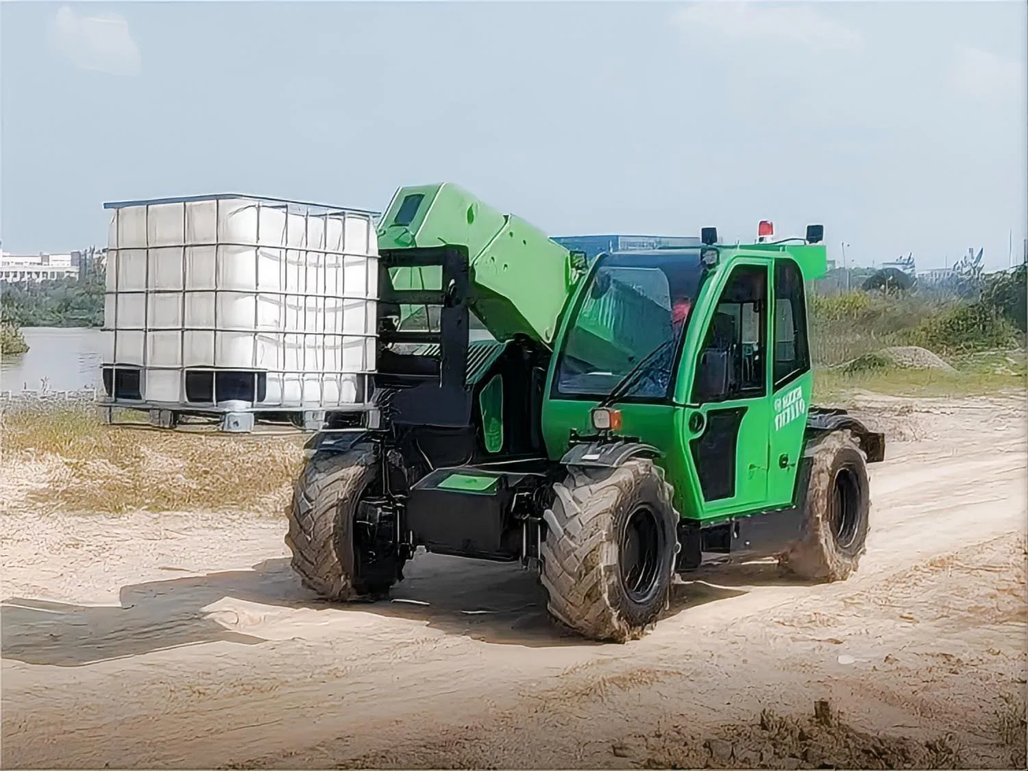 Hua Drill Telehandler Hzth7110 Forklift, Multifunctional Crane, Wheel Loader, Construction Machinery, Agricultural Machinery, Material Handling Equipments