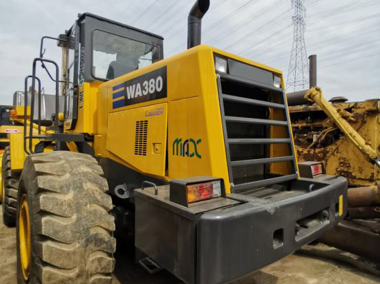 Wa380 Heavy Equipment Wheel Loader for Mining Earthmoving Projects