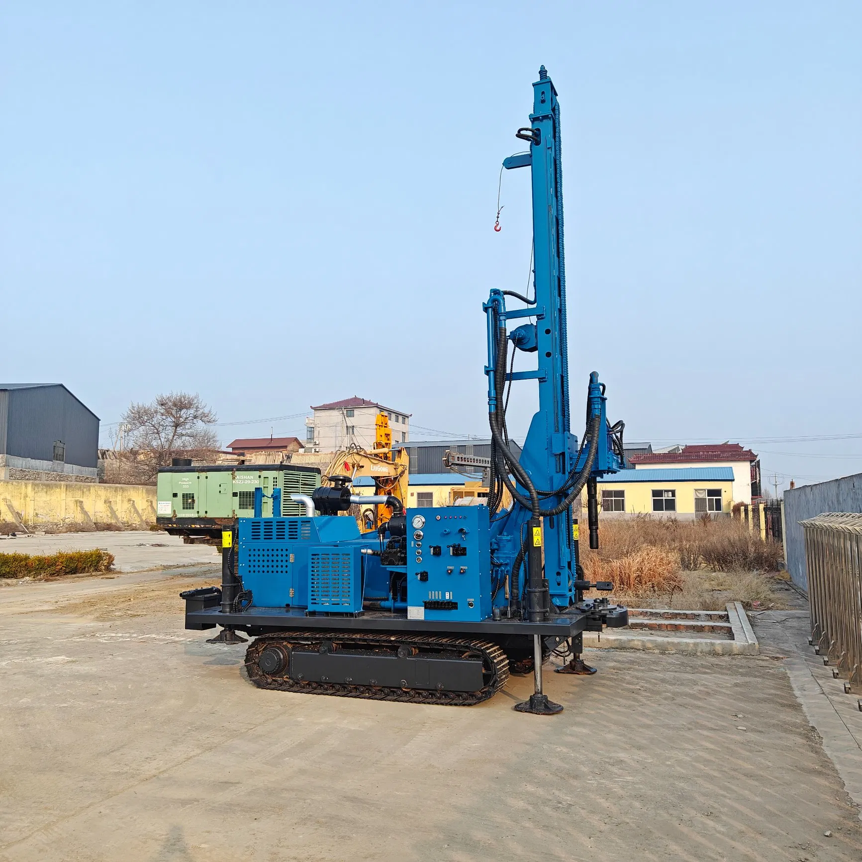 Low Price Diesel Engine Construction Machinery Equipment Used Water Well Drilling Machine Hjgw300c