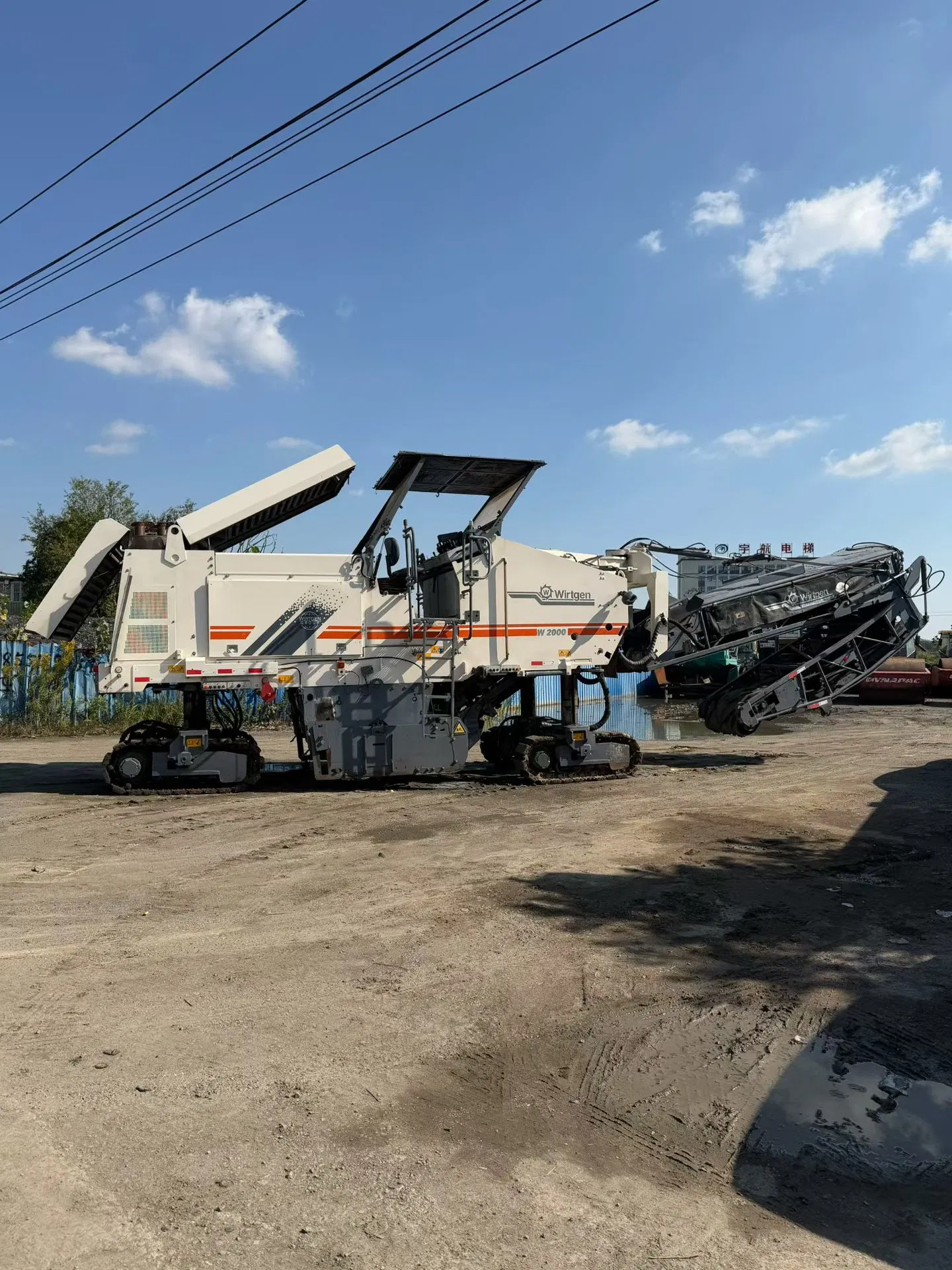 Used Wirgen Milling Machine Wirgen W2000 W2100 Track Shoe Secondhand Cold Milling Equipment