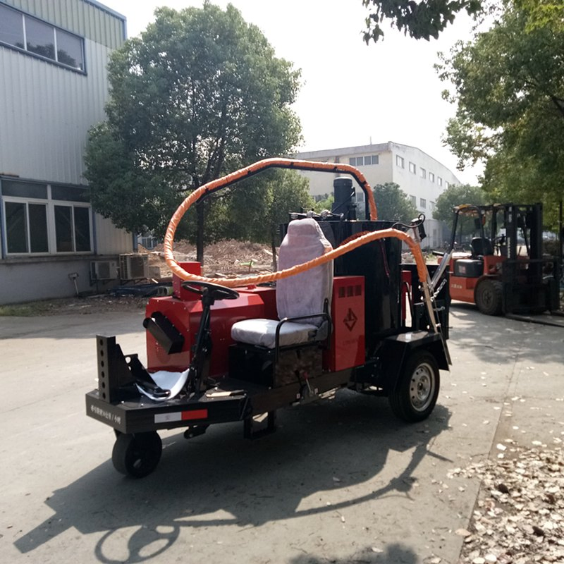 350L Drive Type Asphalt Road Crack Sewing Machine Construction Equipments