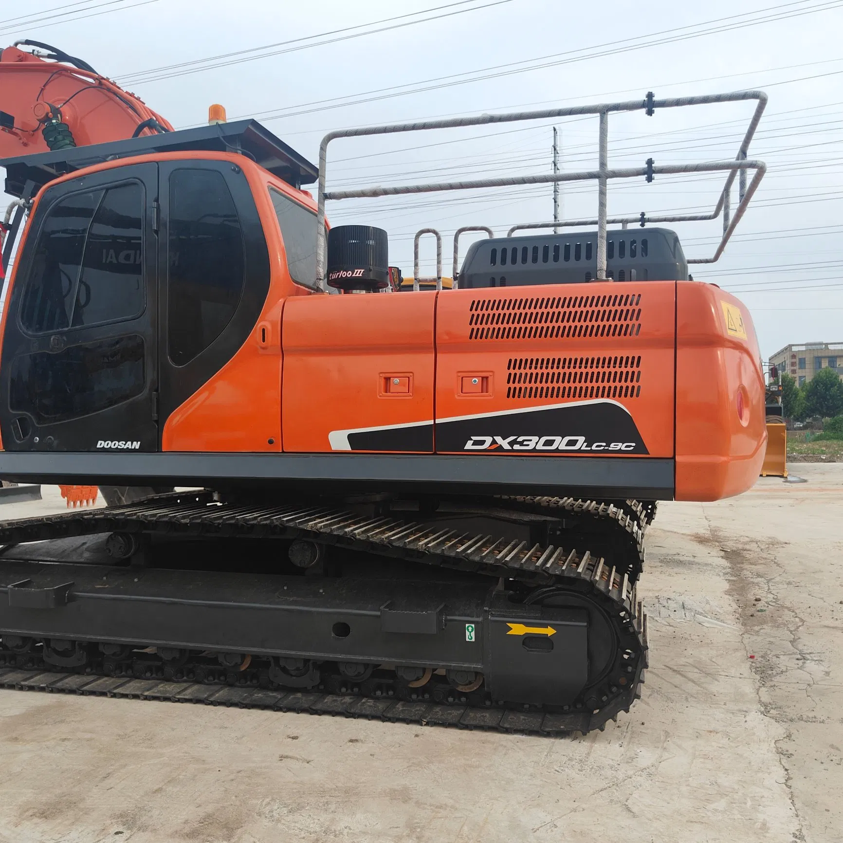 Doosan Dx300 Used Original Excavator High-Performance Construction Machine