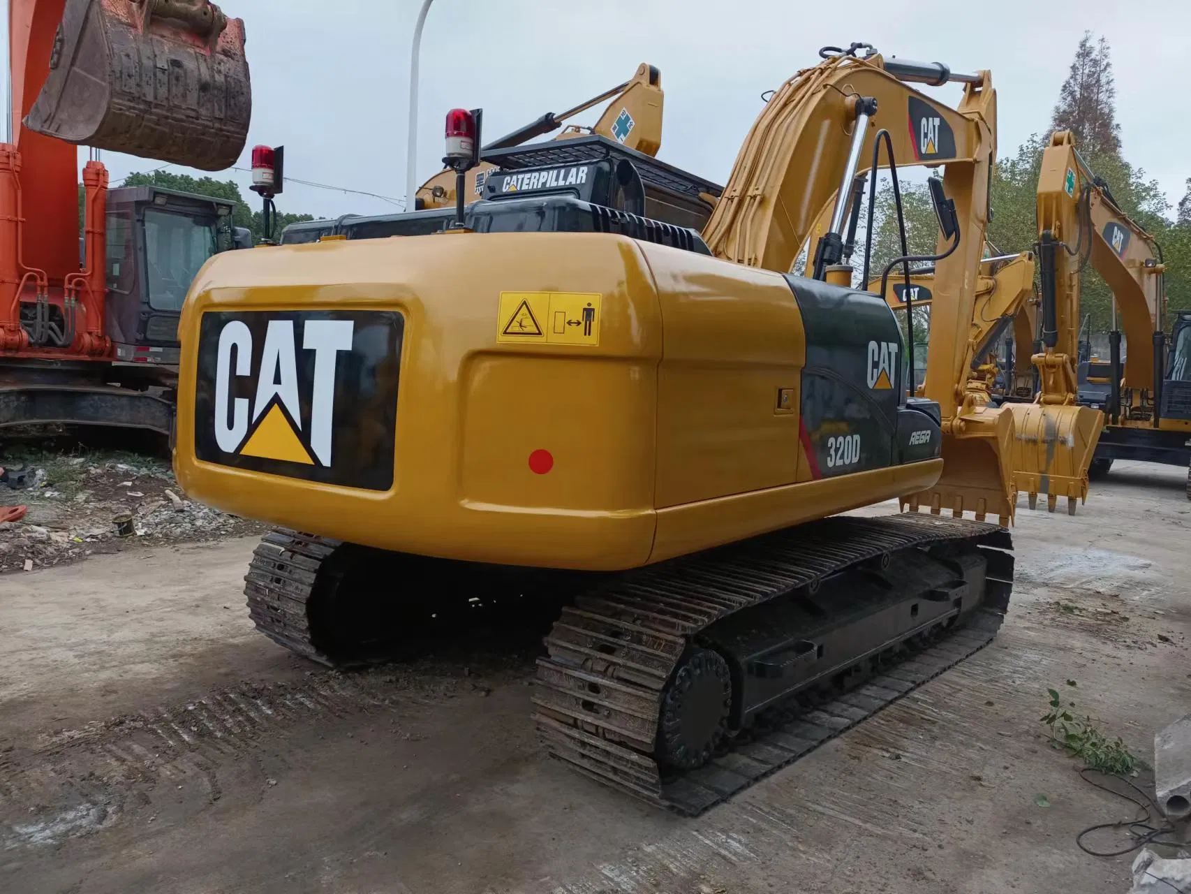 Used Machinery for Construction Crawler Caterpillar Excavator Cat 320d 320 Used Excavators