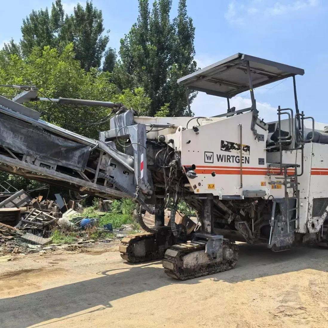Used Cold Planner W2000 Certified Pre-Owned Wirtgen W2000 Cold Planer 2m Milling Width Road Milling Machine