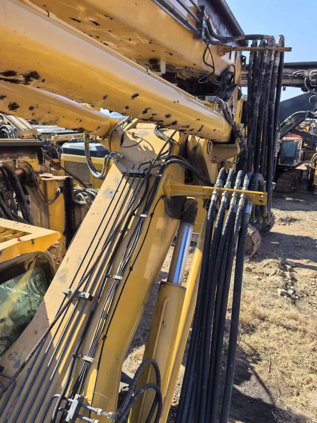 Mini Rotary Drilling Rigs Machine Hydraulic Portable Borehole Rotary Drilling Rig Equipment